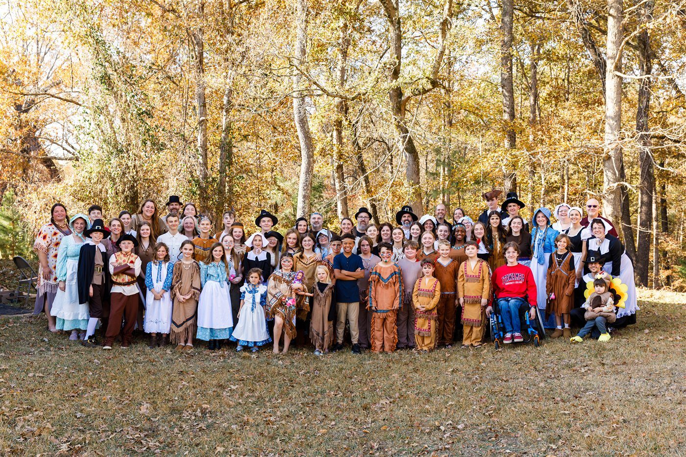 The whole Excelsior Classical Christian Community gathered in costume for a Thanksgiving history day